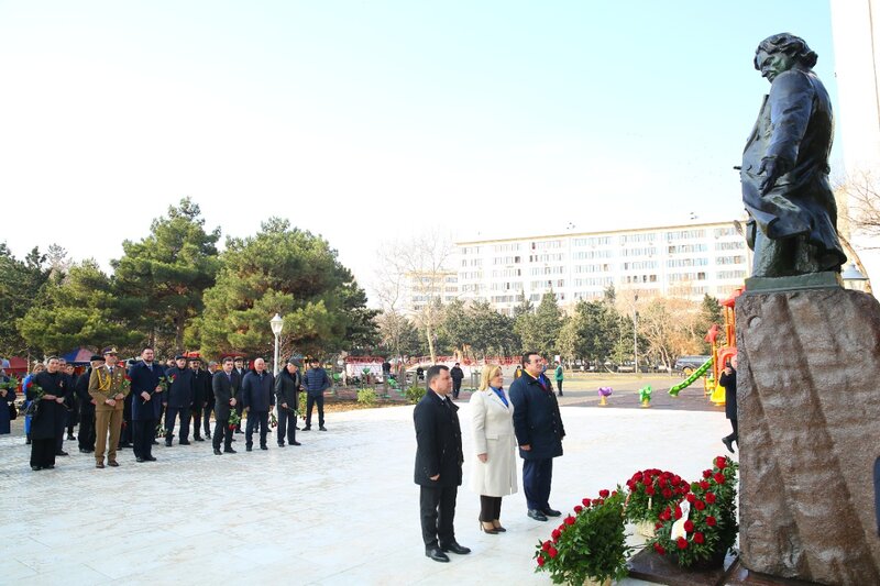 Binəqədi rayonunda Rumıniyanın Milli Mədəniyyət Gününə həsr olunmuş tədbir keçirildi - FOTOLAR