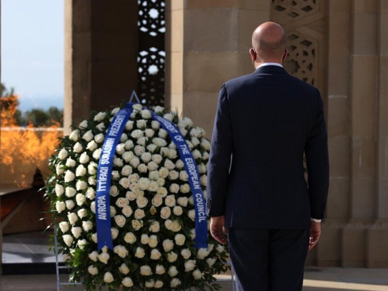 Şarl Mişel Şəhidlər Xiyabanında: 'Sabit və firavan Cənubi Qafqaz Aİ-nin marağındadır