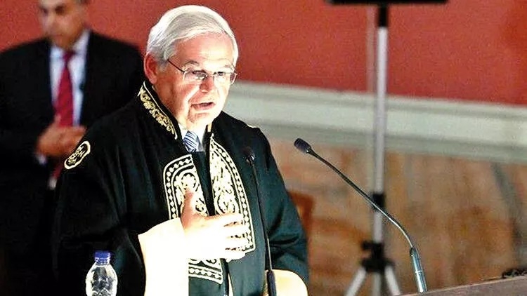 Türk düşməninə fəxri ad verildi