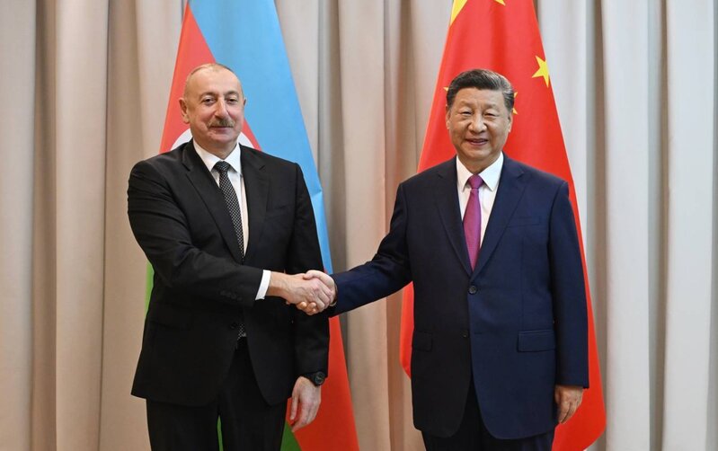 Çin Sədri İlham Əliyevi təbrik etdi