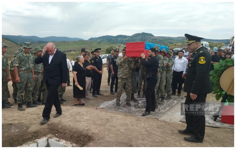 Xocavənddə Birinci Qarabağ müharibəsinin daha altı şəhidi dəfn edilib - FOTOLAR