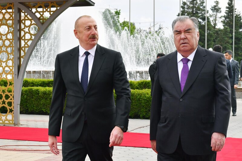 Azərbaycan Prezidentinin Düşənbədə rəsmi qarşılanma mərasimi oldu - FOTOLAR