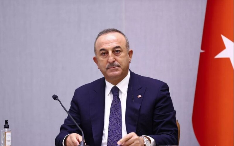 Mövlud Çavuşoğlu: 'Azərbaycanla birlikdə tarixi İpək yolunu bərpa etməyə çalışırıq