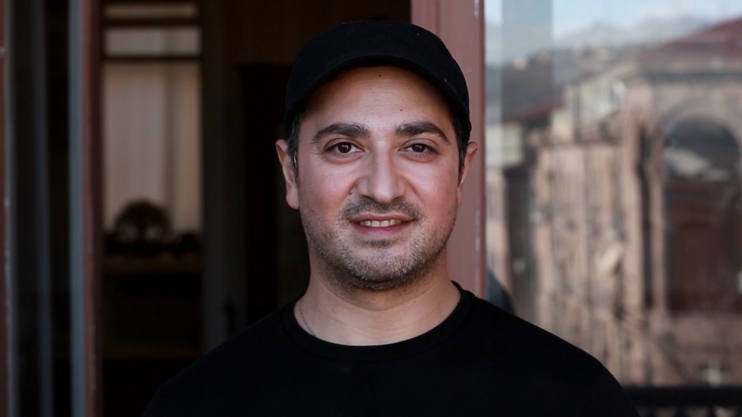 Xatunla Rüfətin dueti erməni mahnısı imiş... - VİDEO