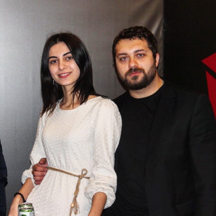 Azərbaycanlı aktyor boşanıb - Yeni sevgilisi də var