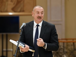 Sadır Japarovun adından İlham Əliyevin şərəfinə rəsmi qəbul təşkil edilib - FOTO
