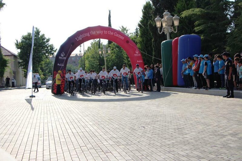Yevlaxda velosiped yarışı keçirildi - FOTO