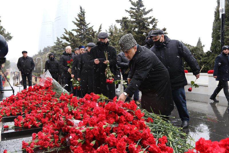 Dini konfessiya rəhbərləri Şəhidlər xiyabanını ziyarət etdi - FOTO