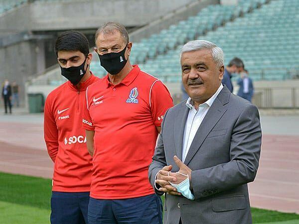 Rövnəq Abdullayev milli komanda ilə görüşdü - FOTO