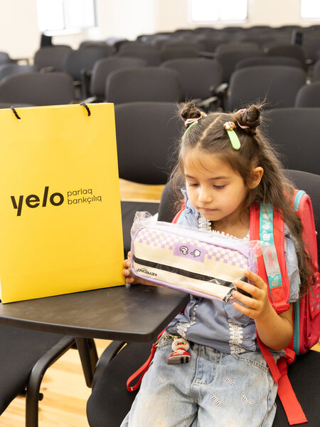 Yelo Bank Cəbrayılda birincilərin məktəb həyəcanına şərik oldu - FOTOLAR