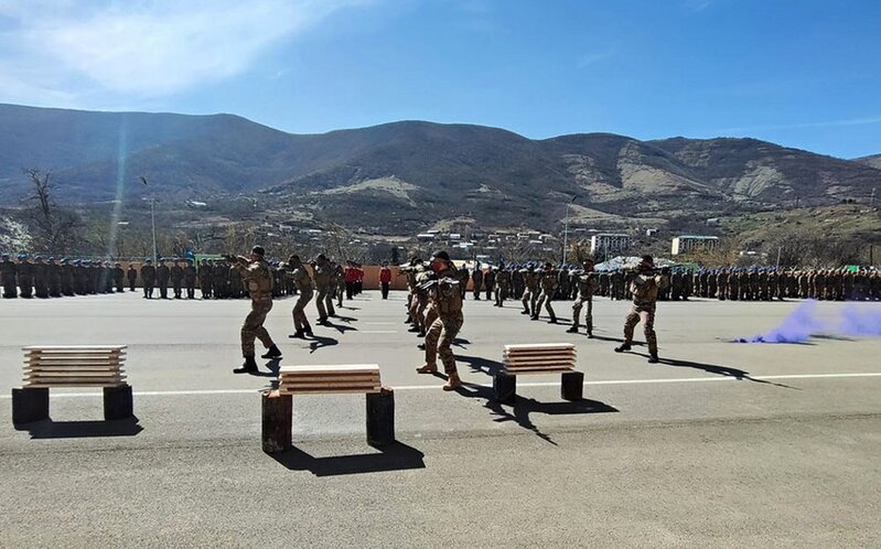 Azərbaycan Ordusunun hərbi hissələrində döyüşə hazırolma vəziyyəti yoxlanıldı - FOTOLAR