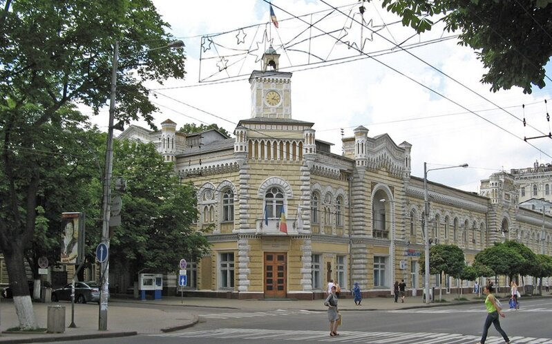 Moldova paytaxtında Heydər Əliyevin yeni büstü qoyulacaq - FOTO