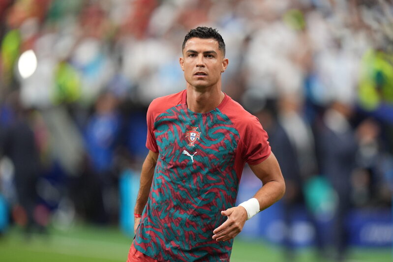 Ronaldo Anrinin antirekordunu təkrarladı