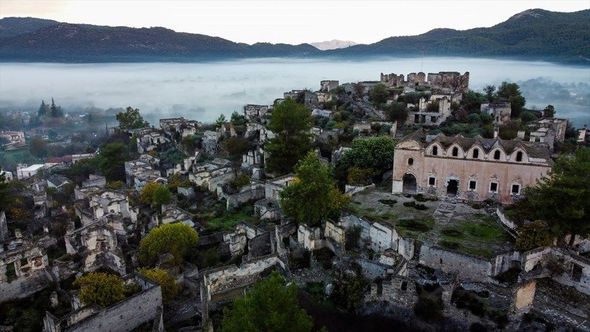 Türkiyədə "xəyal kəndi" - FOTO