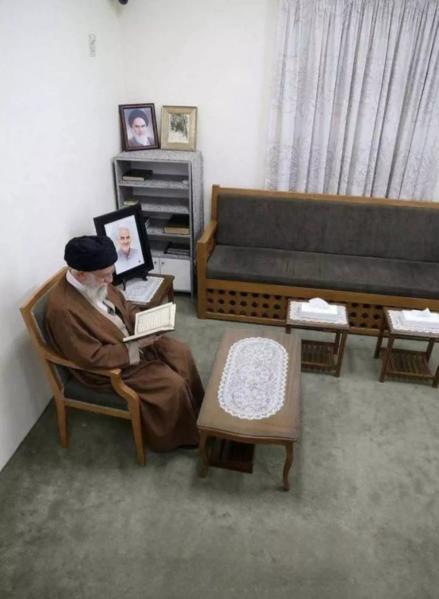 Xameneinin ölümündən 23 dəqiqə öncəki görüntüsü