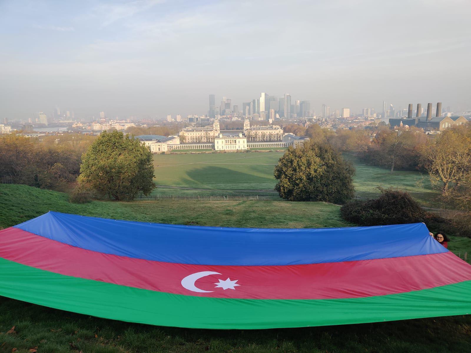 Londonda Şuşanın azad olunması şərəfinə aksiya keçirilib - FOTO 