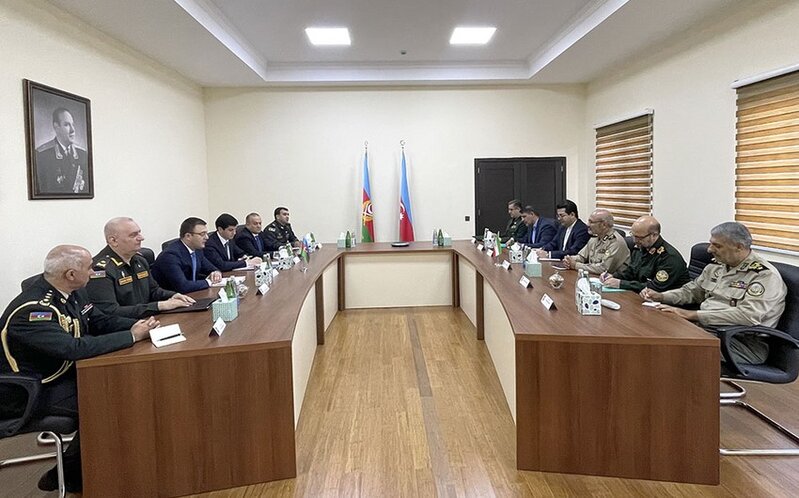 Azərbaycan və İran arasında hərbi əməkdaşlıq müzakirə edildi