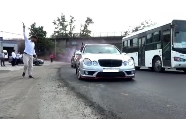 Azərbaycanlıların toyunda silahdan istifadə olundu, polis işə qarışdı – VİDEO