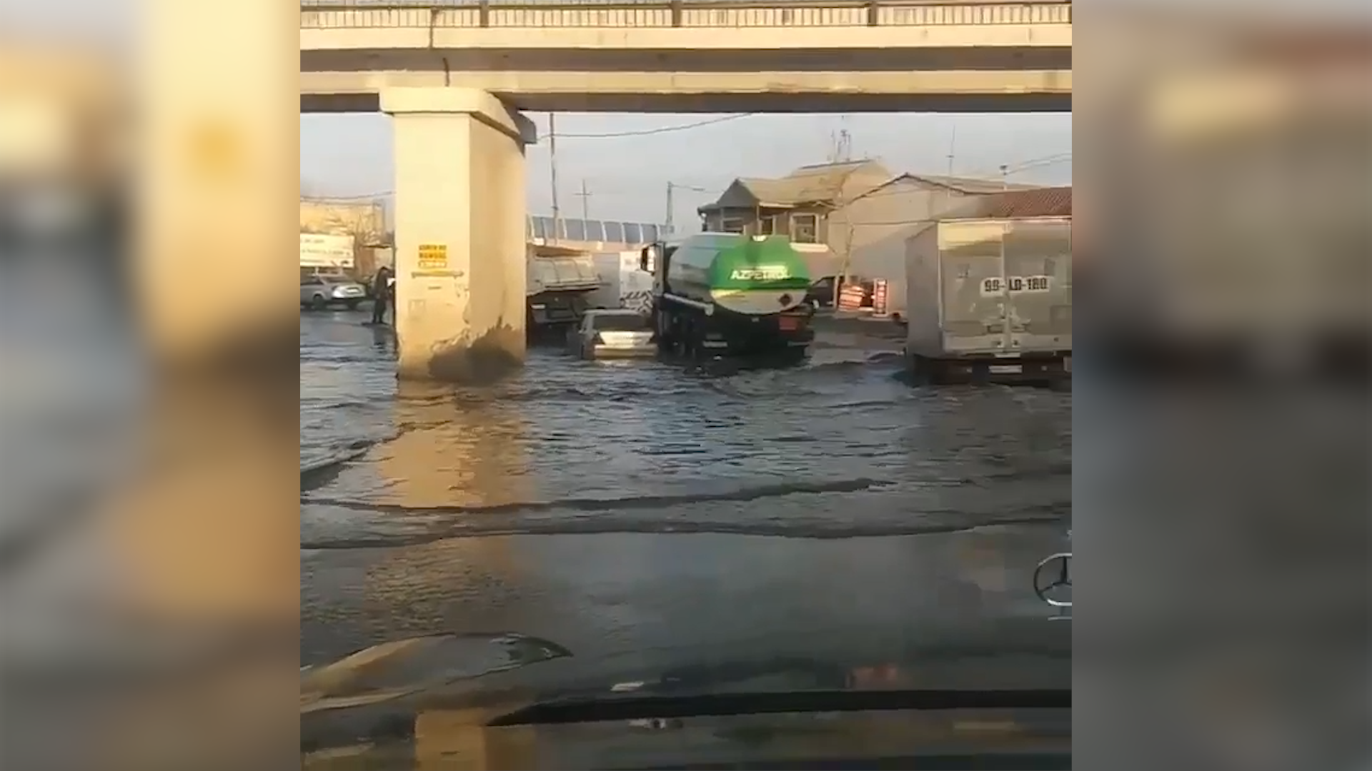 Bakıda bu yol "Venesiya"ya çevrildi - VİDEO