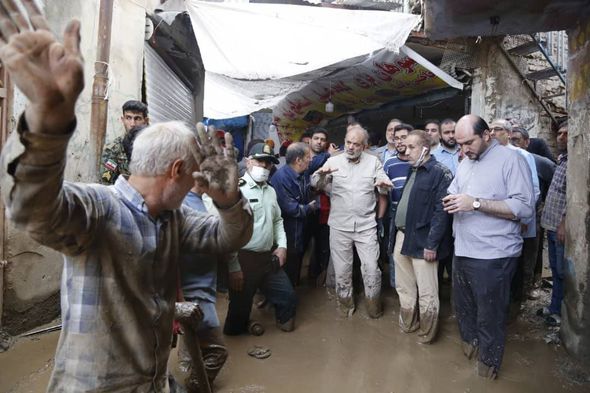 İranda ziyarətgah torpaq altında qaldı: Ölənlər və itkin düşənlər var - FOTO+VİDEO