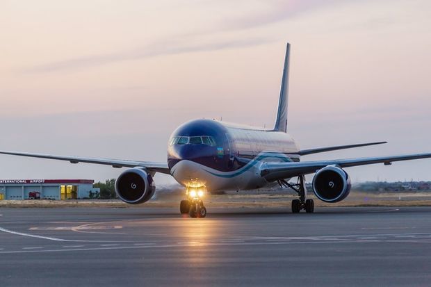 AZAL Bakı ilə İstanbul arasında xüsusi reyslərin sayını yenidən artıracaq