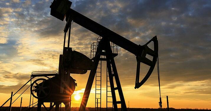 Neftin qiyməti ucuzlaşdı - Deputat səbəbini açıqladı
