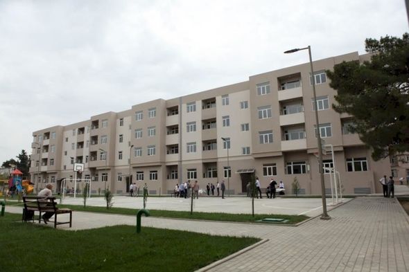 Salyanda 33 şəhid ailəsi və müharibə əlilinə mənzillər verildi - FOTO