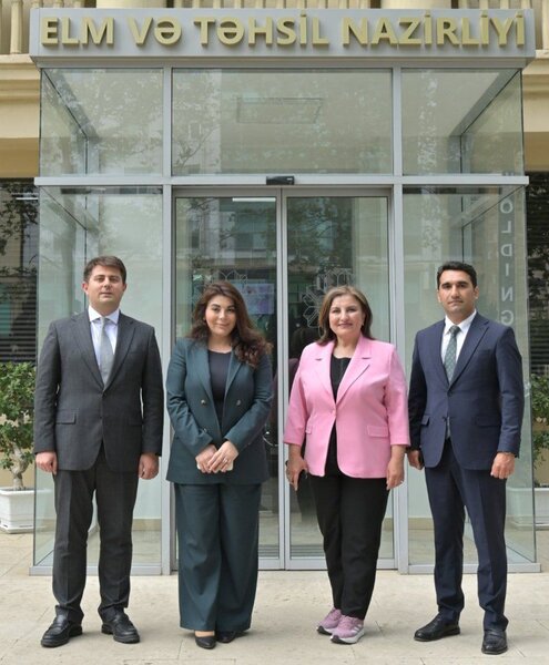 Özbəkistandan olan nümayəndələr Azərbaycanın dövlət qurumlarının fəaliyyəti ilə tanış olublar - FOTOLAR