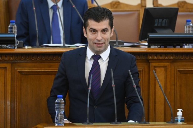 Ucuz Azərbaycan qazını alıb qonşulara satır, bahalı rus qazını isə öz əhalisinə - Məsələ araşdırılır