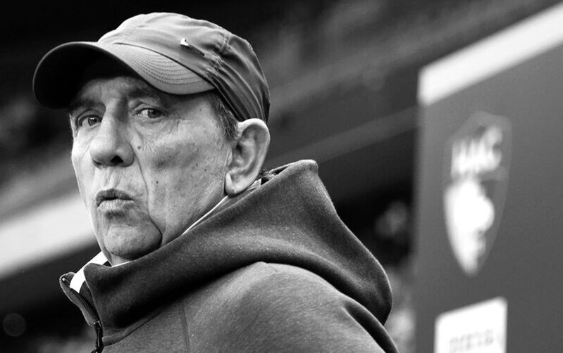 Fransa millisinin sabiq baş məşqçisi vəfat etdi