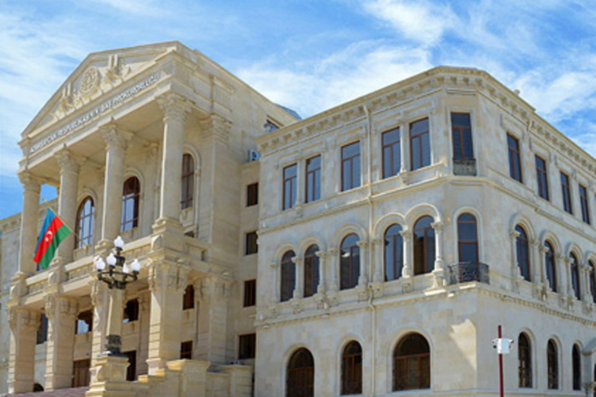 Şirkət direktoru Prokurorluğa müraciət edib