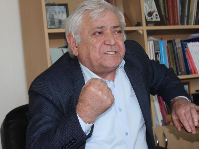 Aqil Abbas: 'KVN-çilərimiz Şuşa adını dəyişməkdənsə, o festivala tüpürüb, çıxmalıydı' - VİDEO