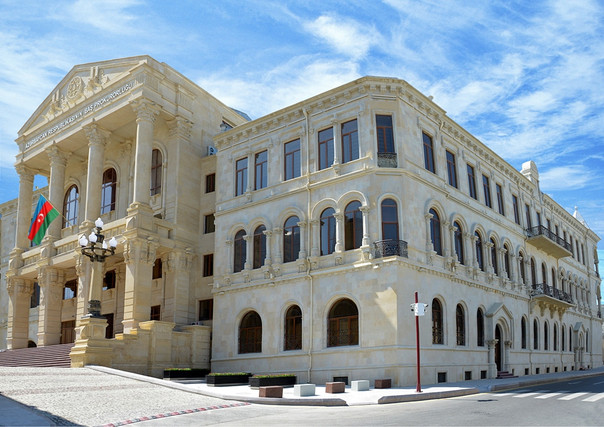 Azərbaycanda reket jurnalist və bloger həbs edildi