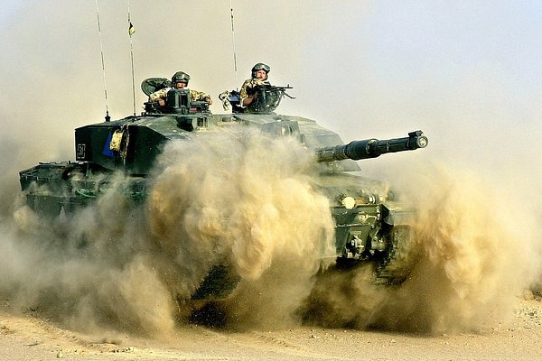 Ukraynaya ilk dəfə hücum silahları veriləcək: NATO münaqişəni gərginləşdirməyə niyə qərar verdi?