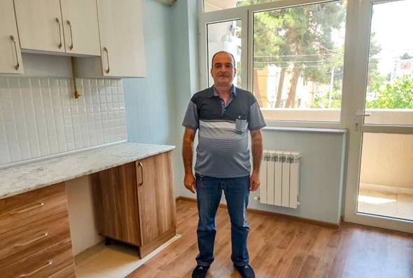 Salyanda 33 şəhid ailəsi və müharibə əlilinə mənzillər verildi - FOTO