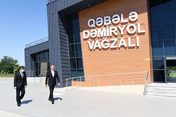 Qəbələ Dəmir yolu Vağzalının və Ləki stansiyası-Qəbələ birxətli dəmir yolunun açılışı olub - FOTO