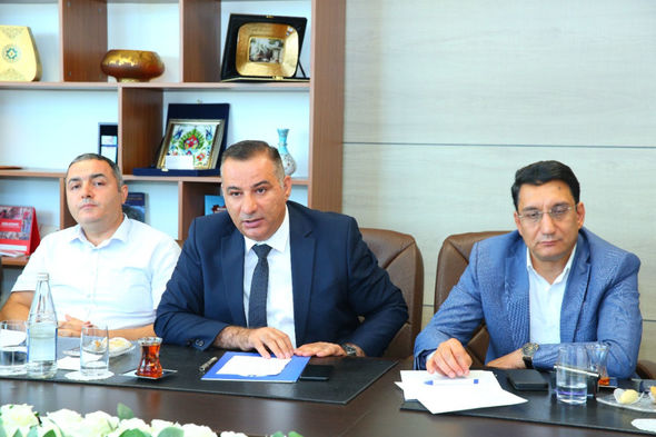 QHT-lərin fəaliyyətini tənzimləyən qanunvericiliyin təkmilləşdirilməsi ilə bağlı müzakirə keçirilib - FOTO