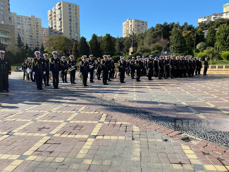 Bakıda Zəfər Günü münasibətilə hərbçilərin yürüşü keçirilir - FOTO