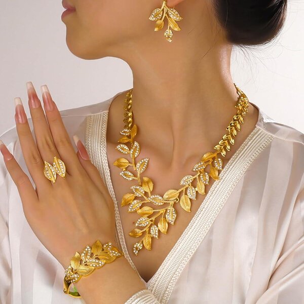 Qızılı olanlara ŞAD XƏBƏR - Rekord BAHALAŞDI