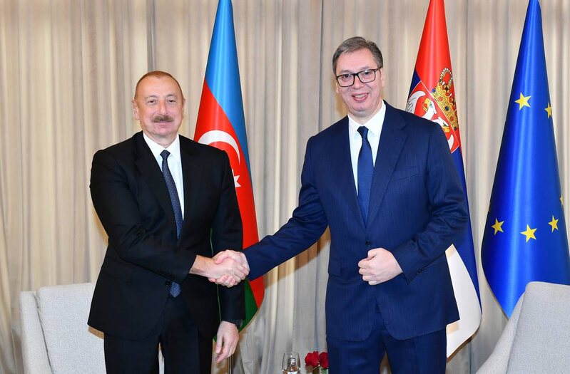 Azərbaycan Prezidenti serbiyalı həmkarını təbrik etdi