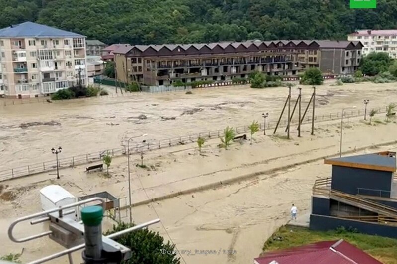 Rusiyada üç yaşayış məntəqəsi su altında qalıb