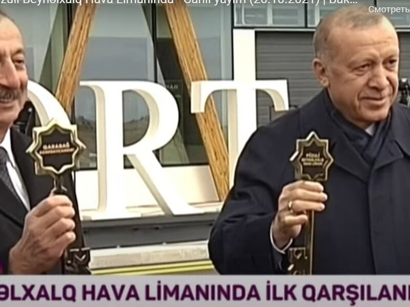 Füzuli Beynəlxalq Hava Limanının rəmzi açarı İlham Əliyev və Rəcəb Tayyib Ərdoğana təqdim edildi