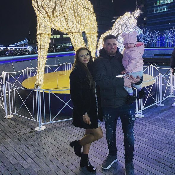 Britaniyanın ən cazibədar avtobus sürücüsü: "Peşəmi biləndə şoka düşürlər" - FOTO/VİDEO
