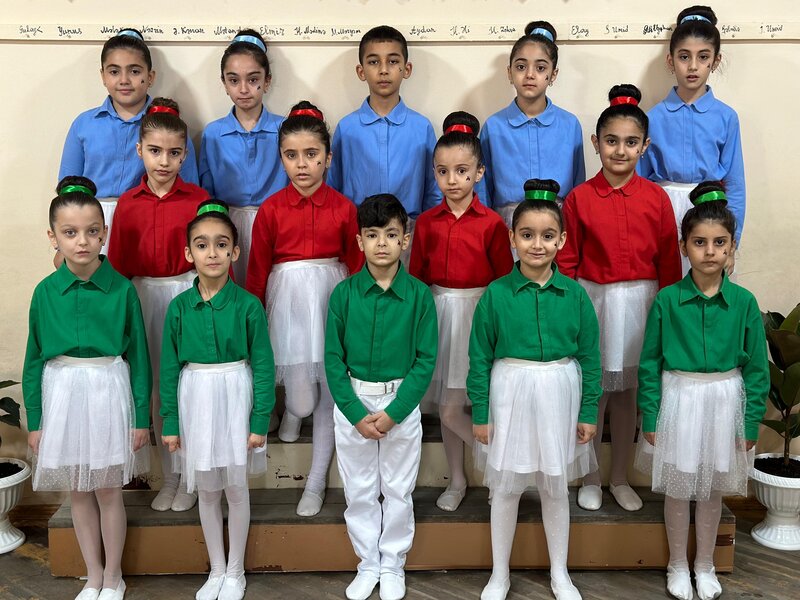 221 nömrəli məktəbdə Dövlət Bayrağı Günü qeyd olunub - FOTOLAR