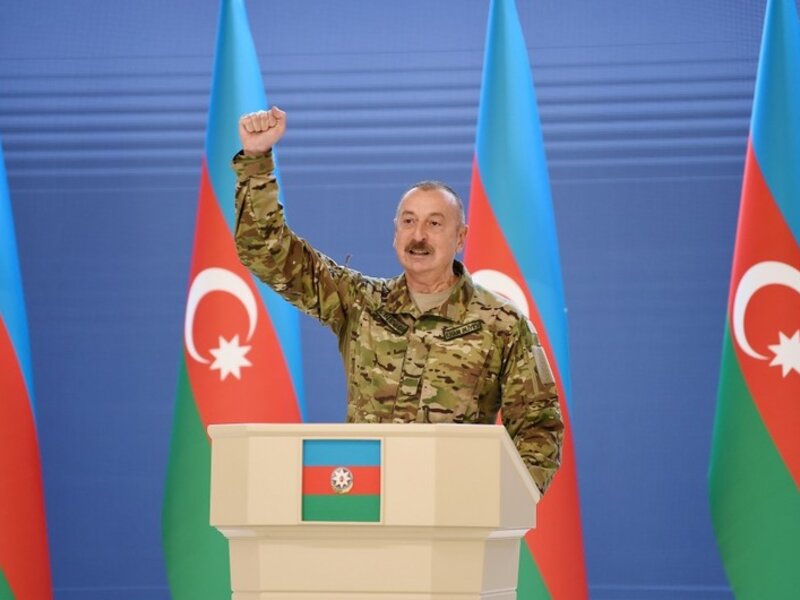 İlham Əliyev: 'Sülh müqaviləsinə hazırlıq işləri getməlidir