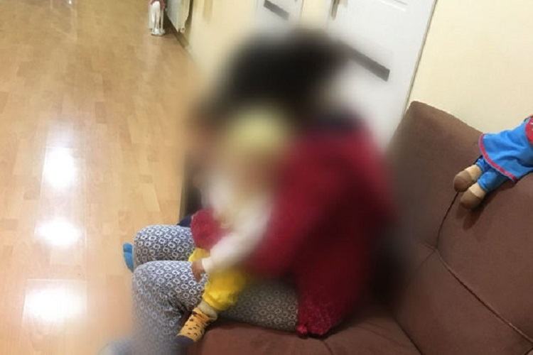 Azərbaycanda kişi arvadının belində stul sındırdı, qadın evdən qaçdı