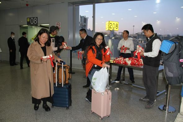 AZAL Bakıdan Pekinə birbaşa reys həyata keçirib - FOTO