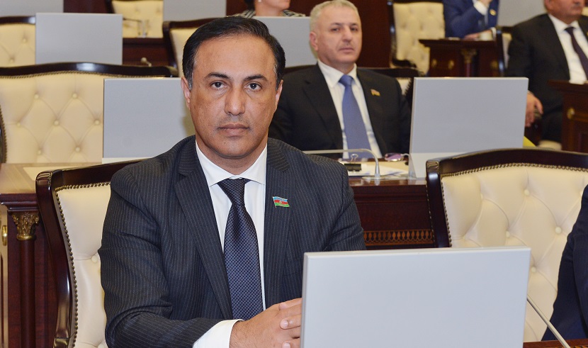 Elman Nəsirovun lider namizəd olması müzakirələrə yol açdı - RƏSMİ 