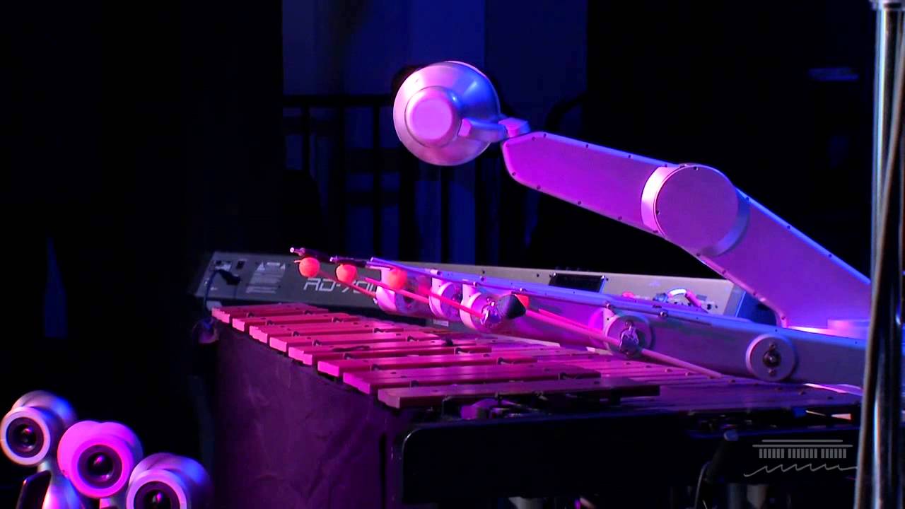 Tarixdə ilk dəfə robot musiqi turuna çıxaraq konsert təşkil edəcək - VİDEO