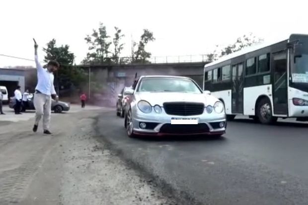 Azərbaycanlıların toyunda silahdan istifadə olundu - Polis işə qarışdı – VİDEO